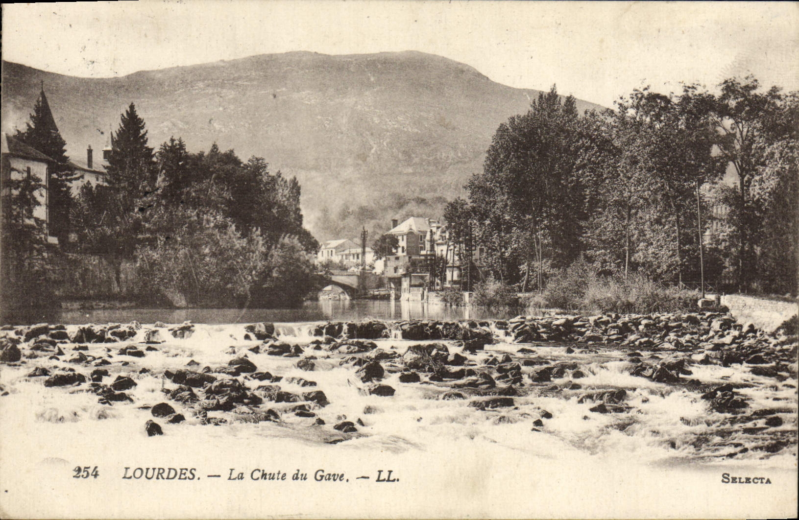 CPA Lourdes La Chute du Gave