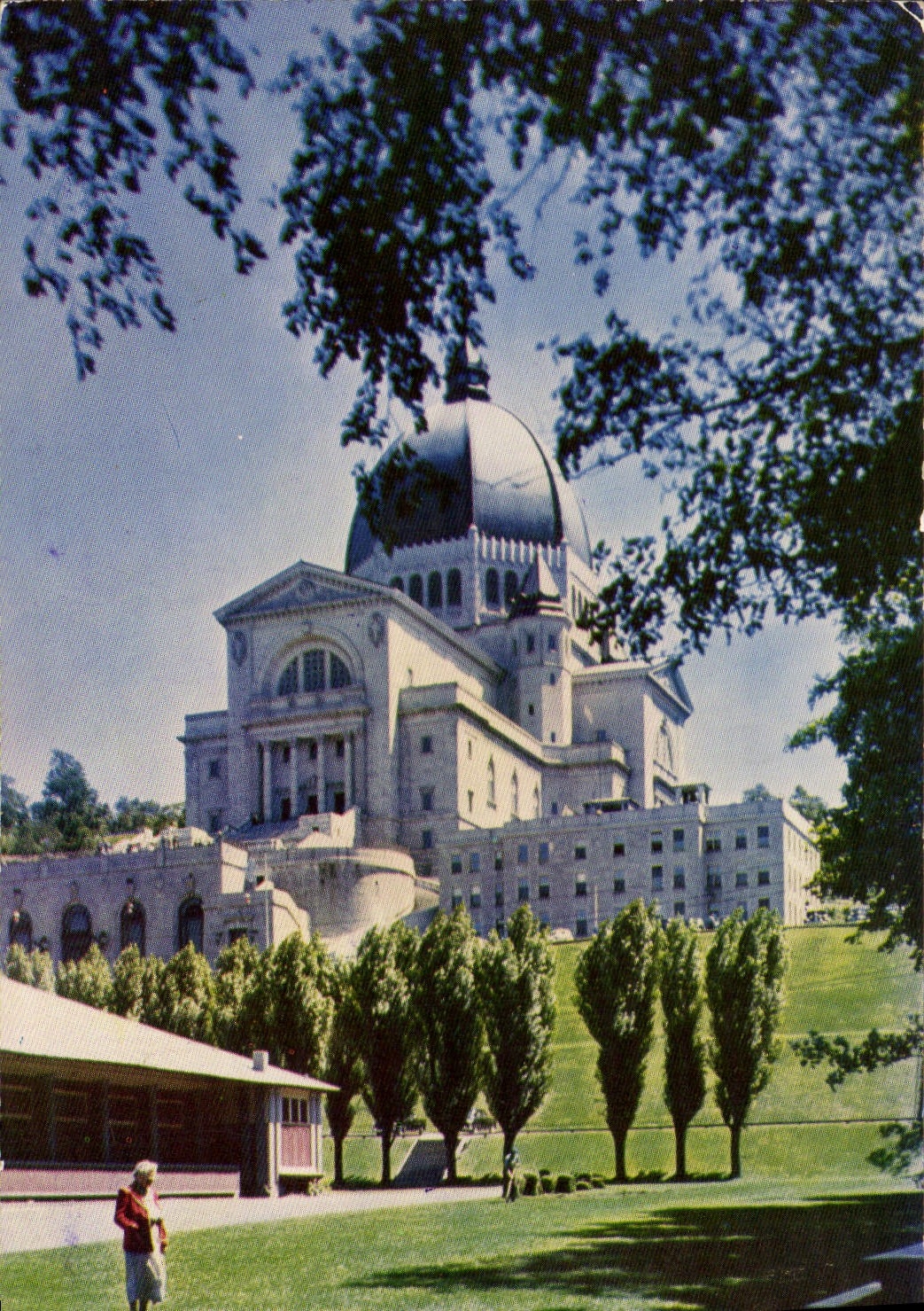 CPM La basilique de Saint Joseph du Mont Royal 