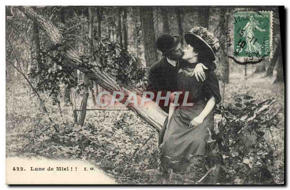 CPA Lune de Miel Femme