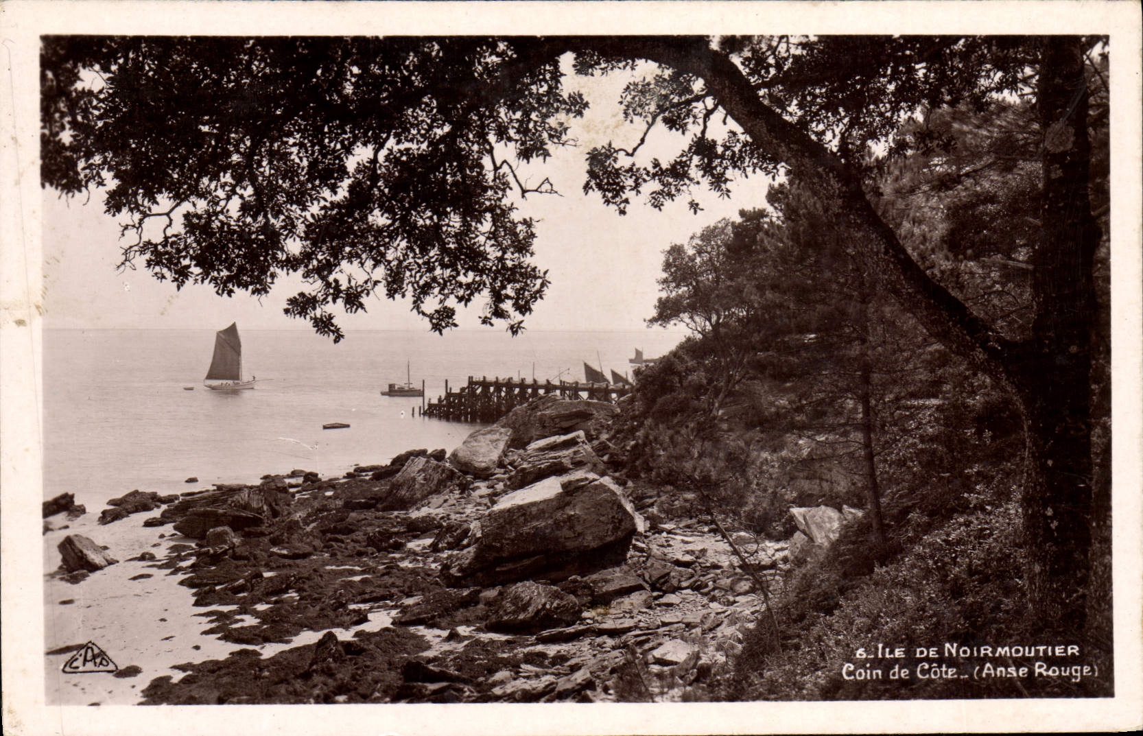 Ile de Noirmoutier — Ecke der Küste (Anse Rouge) — Verlag C.P.A.