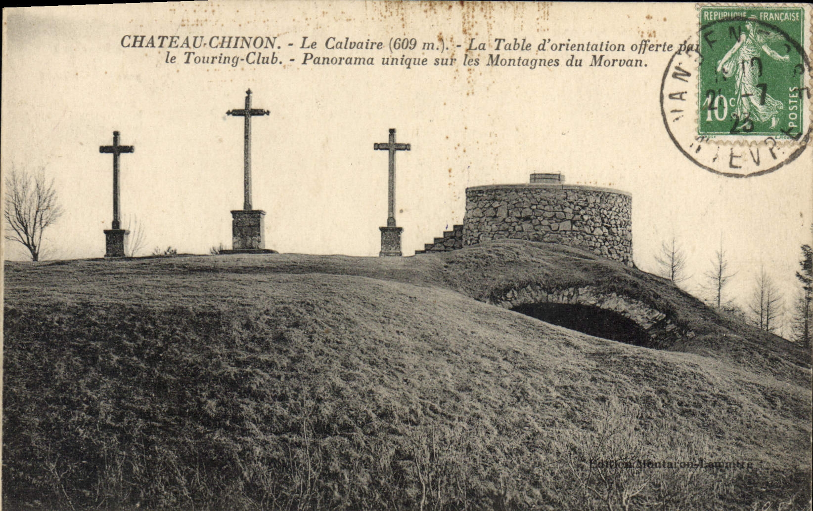 Château-Chinon - Le Calvaire (609 m.) - La Table d'orientation offerte par le Touring-Club - Panorama unique sur les Montagnes du Morvan