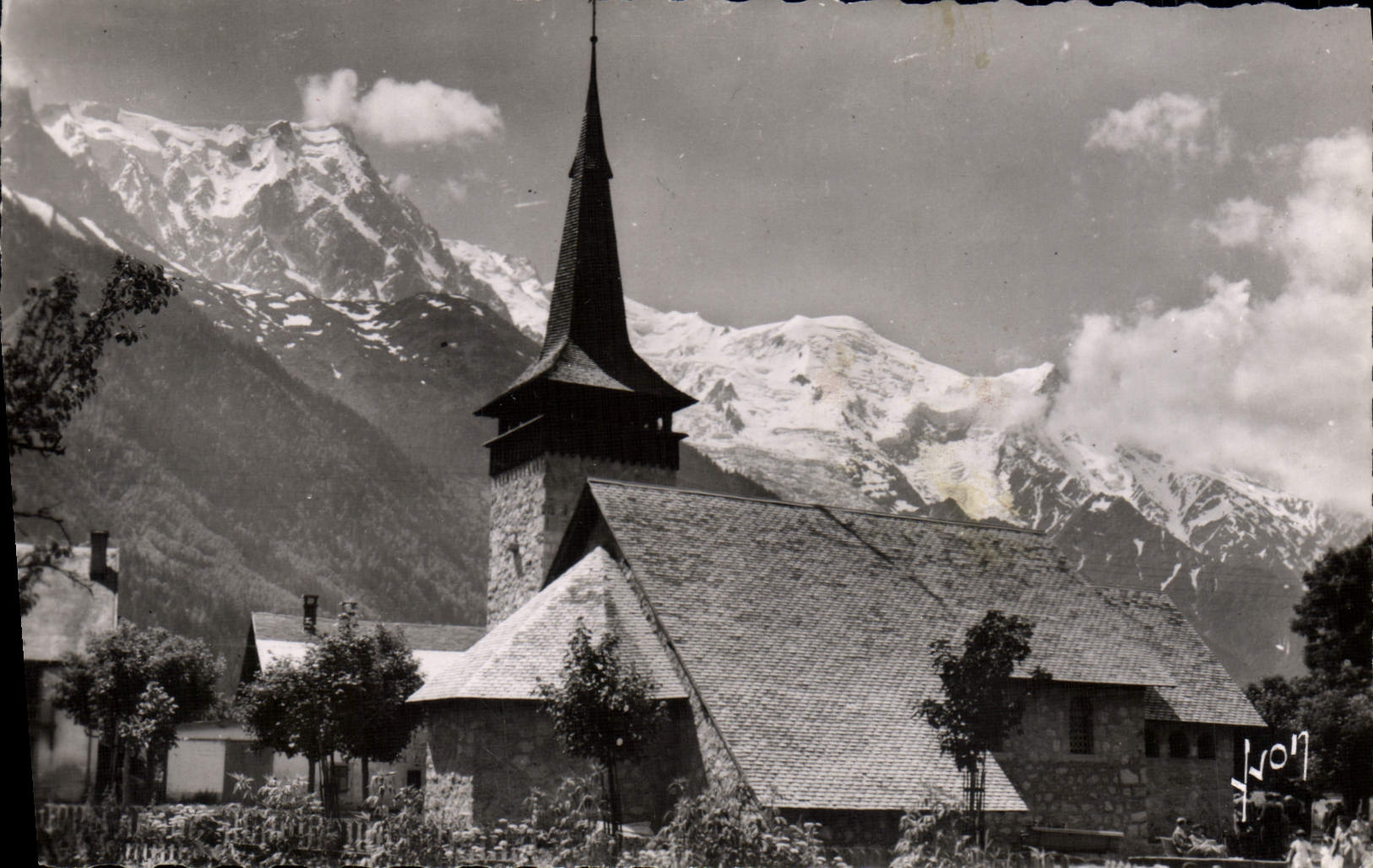 CPM Chamonix Mont Blanc La Chapelle des Praz et le Mont Blanc 