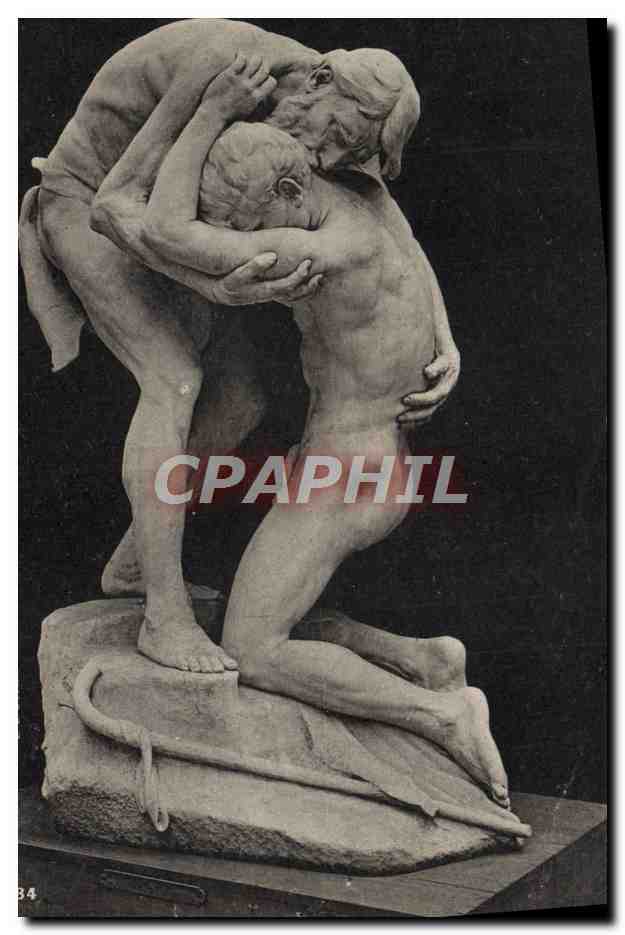 Statue de deux hommes enlacés — détail d'une œuvre sculpturale — éditeur inconnu, n° de série 34