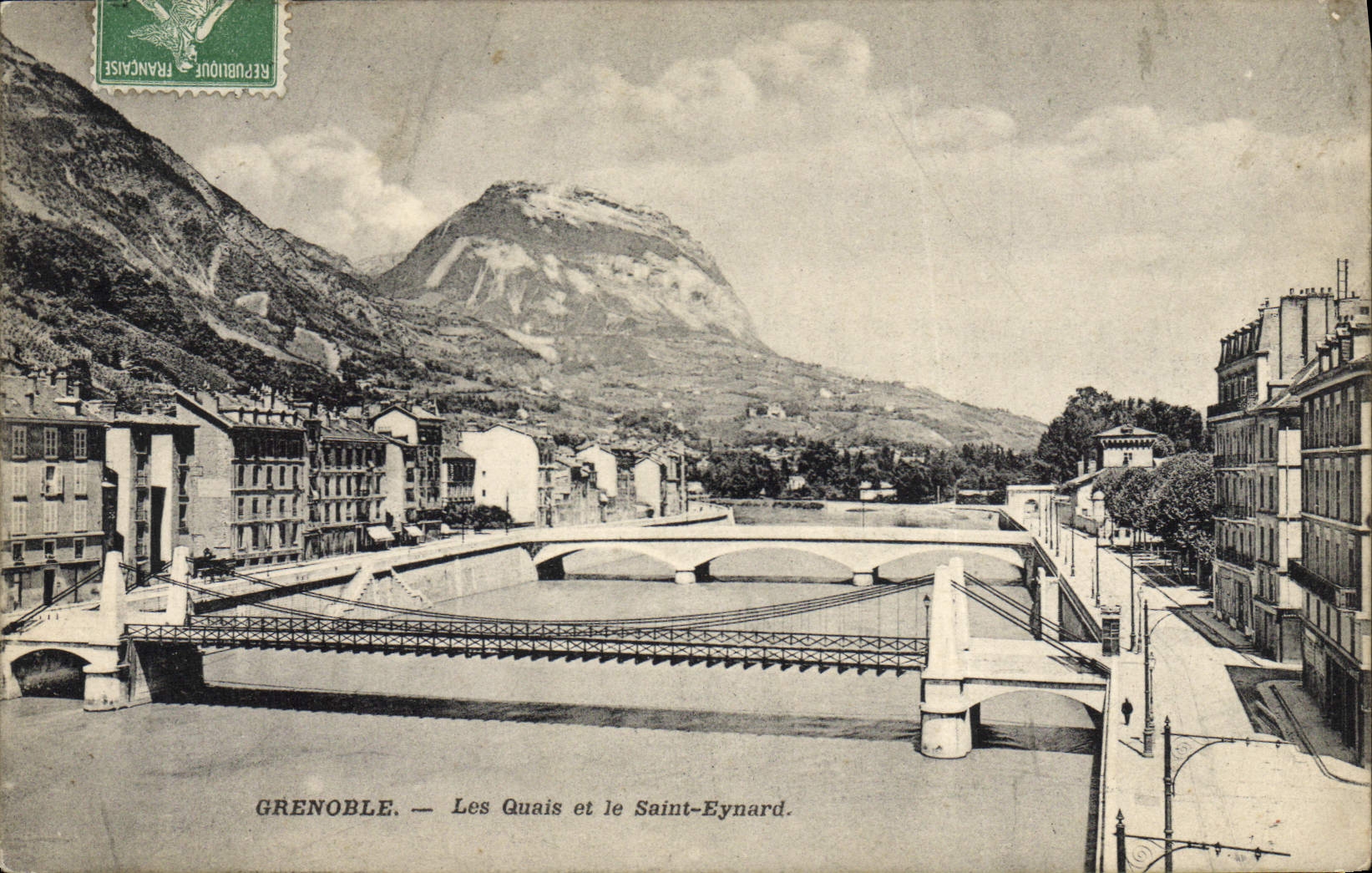 Grenoble — Les Quais et le Saint-Eynard