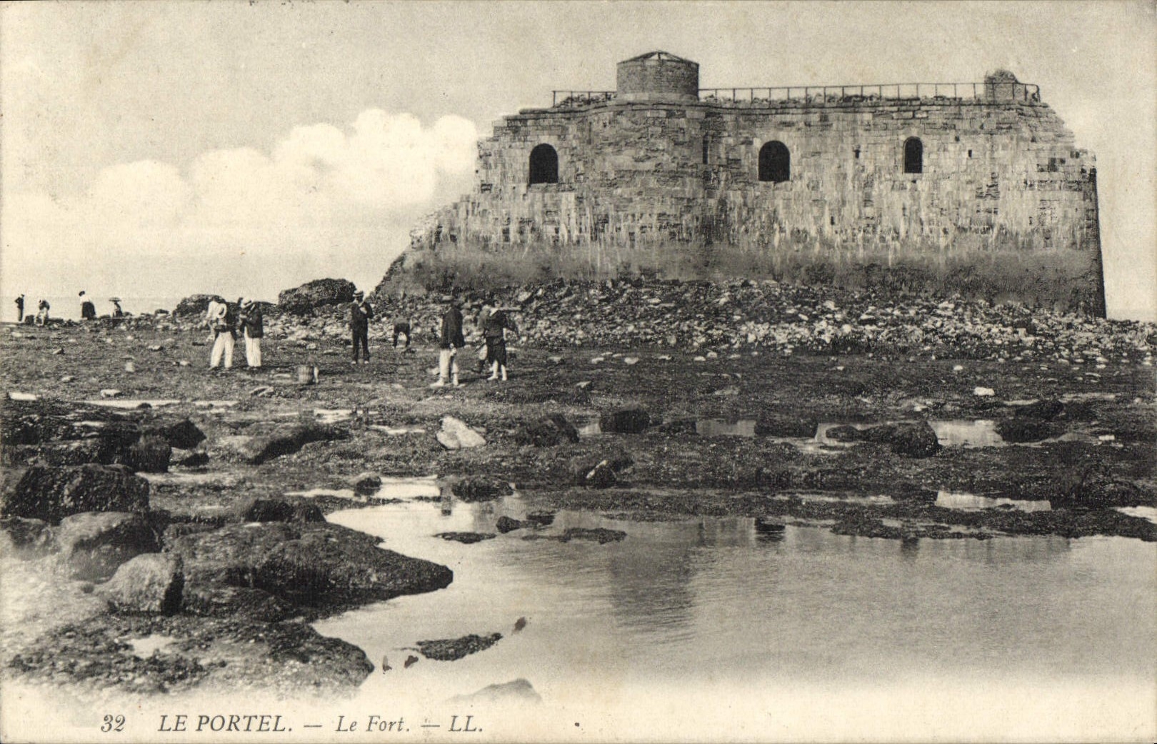 CPA Le Portel Le Fort