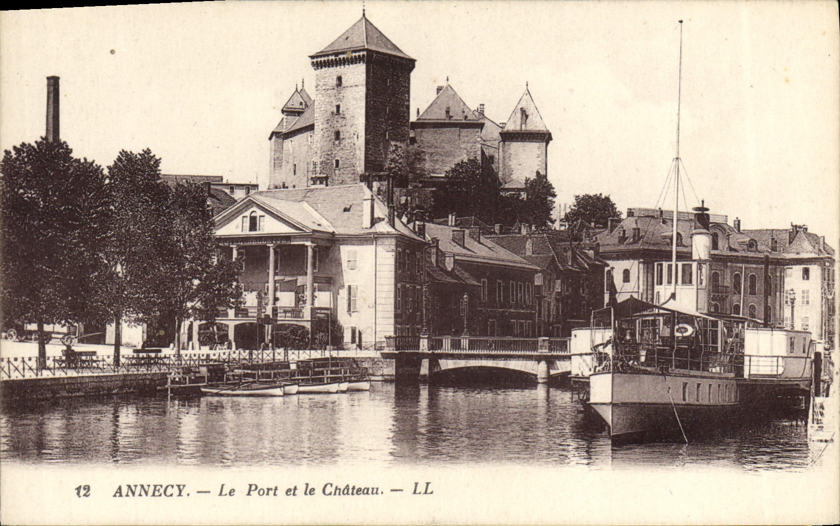 Annecy — Der Hafen und das Schloss — LL