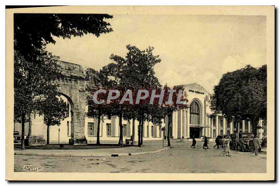 CPA Aix Les Bains Le Nouvel Etablissement Thermal et l'arc de Campanus