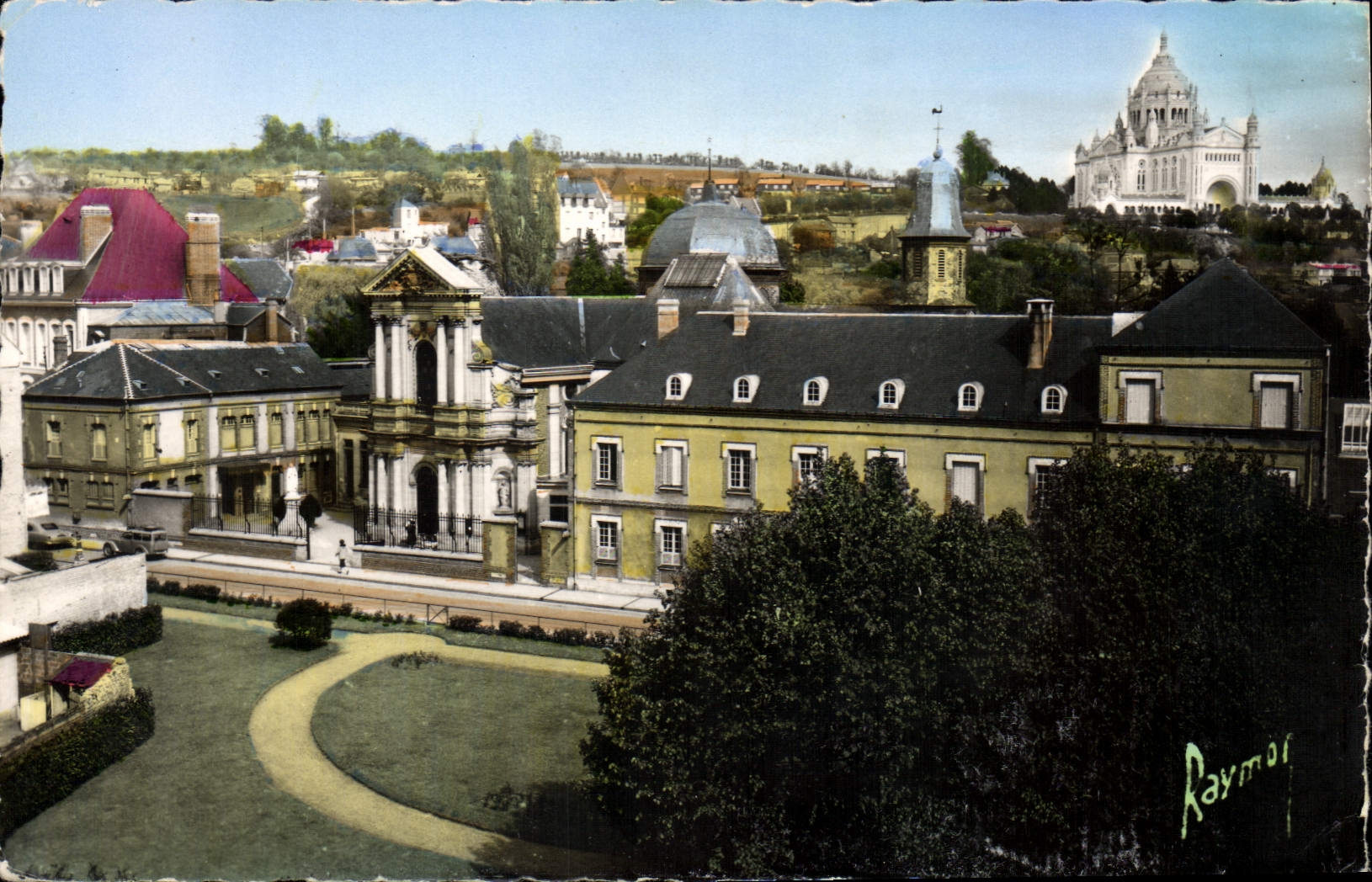 CPM Lisieux Le Carmel