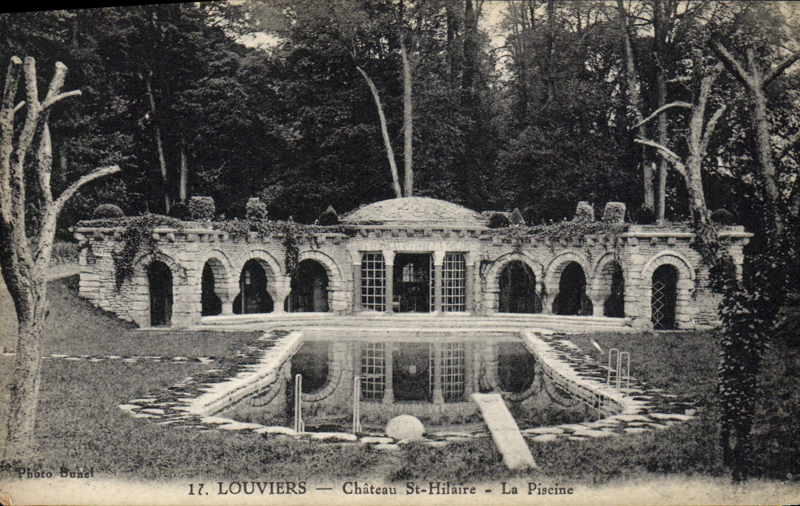 CPA Louviers Chateau St Hilaire La Piscine