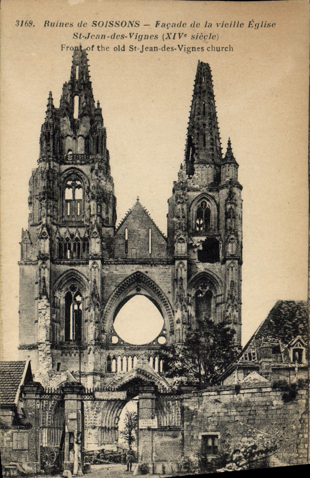 CPA Ruines De Soissons Facade De La Vieile Eglise St Jean des Vignes 