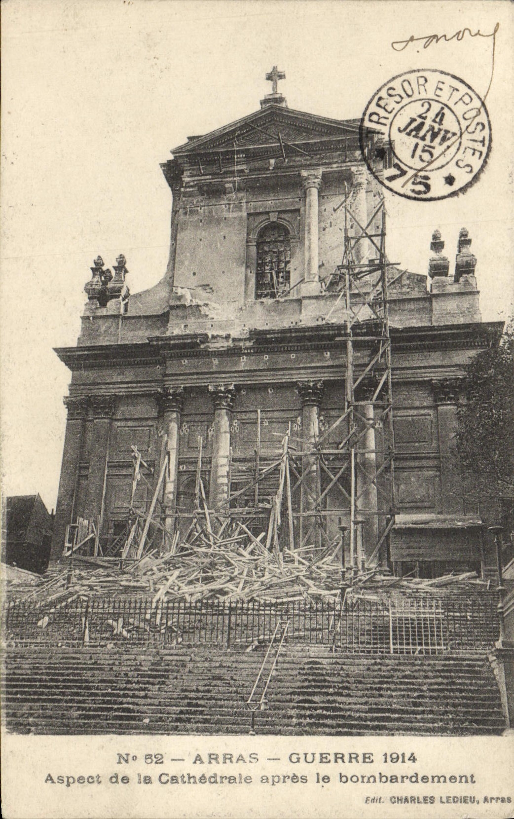 Arras — Cathédrale après le bombardement — Edit. Charles Ledieu, Arras