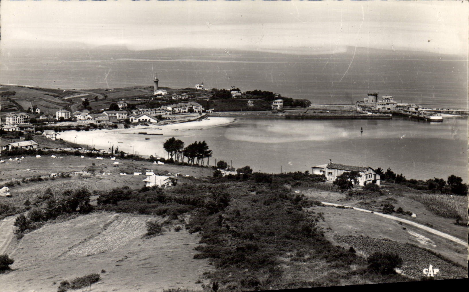 Socoa vu de la Tour de Bordagain — Saint-Jean-de-Luz — C.A.P. n°44