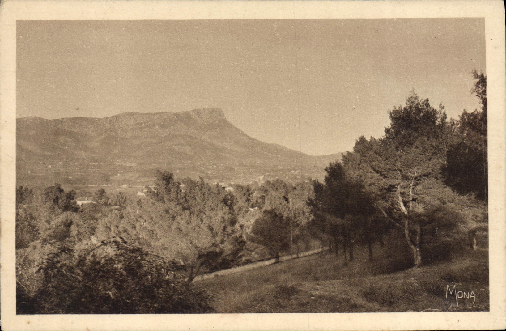 Mont Coudon — Ansicht von den Höhen des Cap Brun — Kunstausgabe MONA, Nr. SE. 214