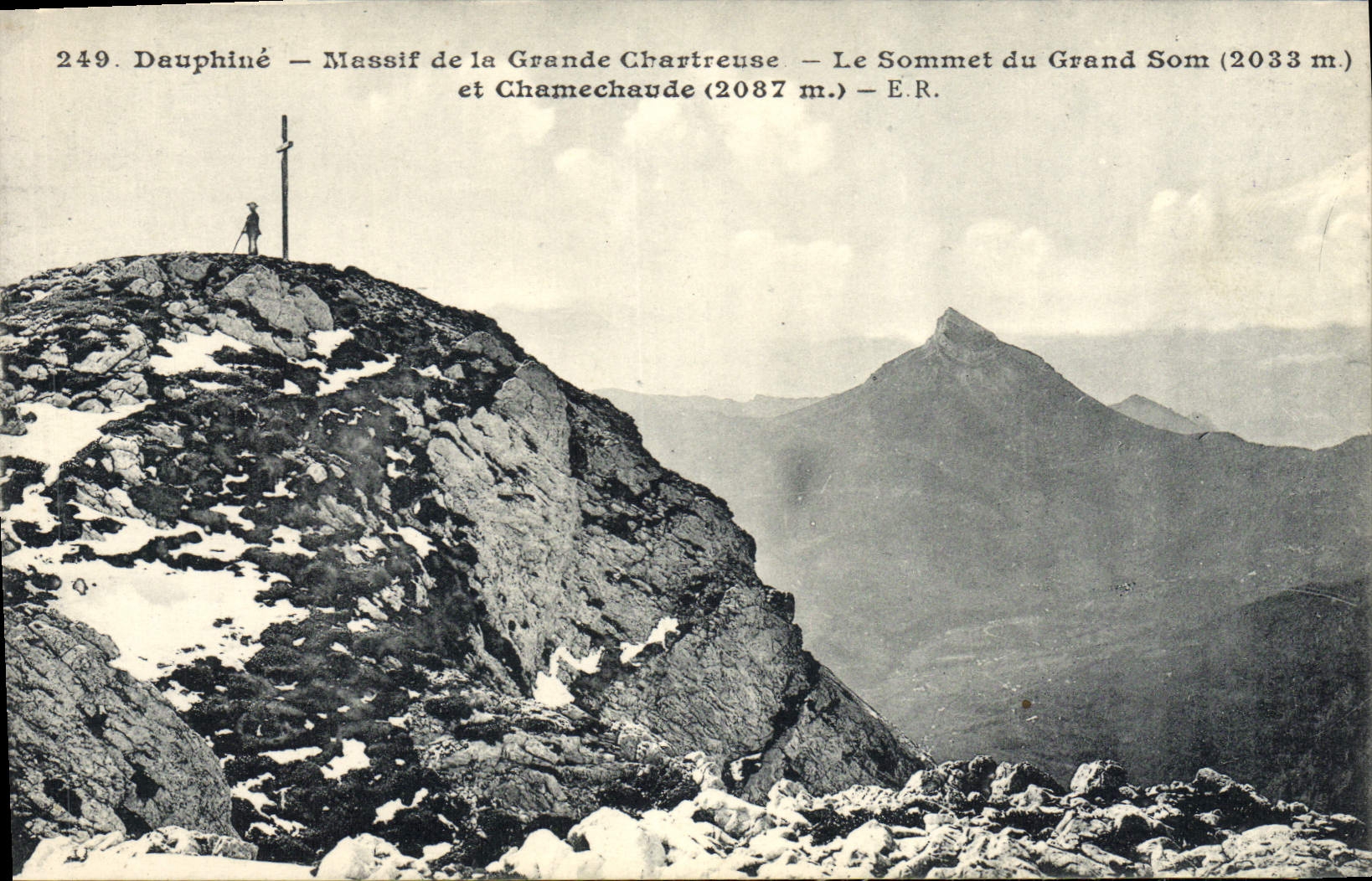 Dauphiné — Massif de la Grande Chartreuse — Le Sommet du Grand Som (2033 m) et Chamechaude (2087 m) — E.R.