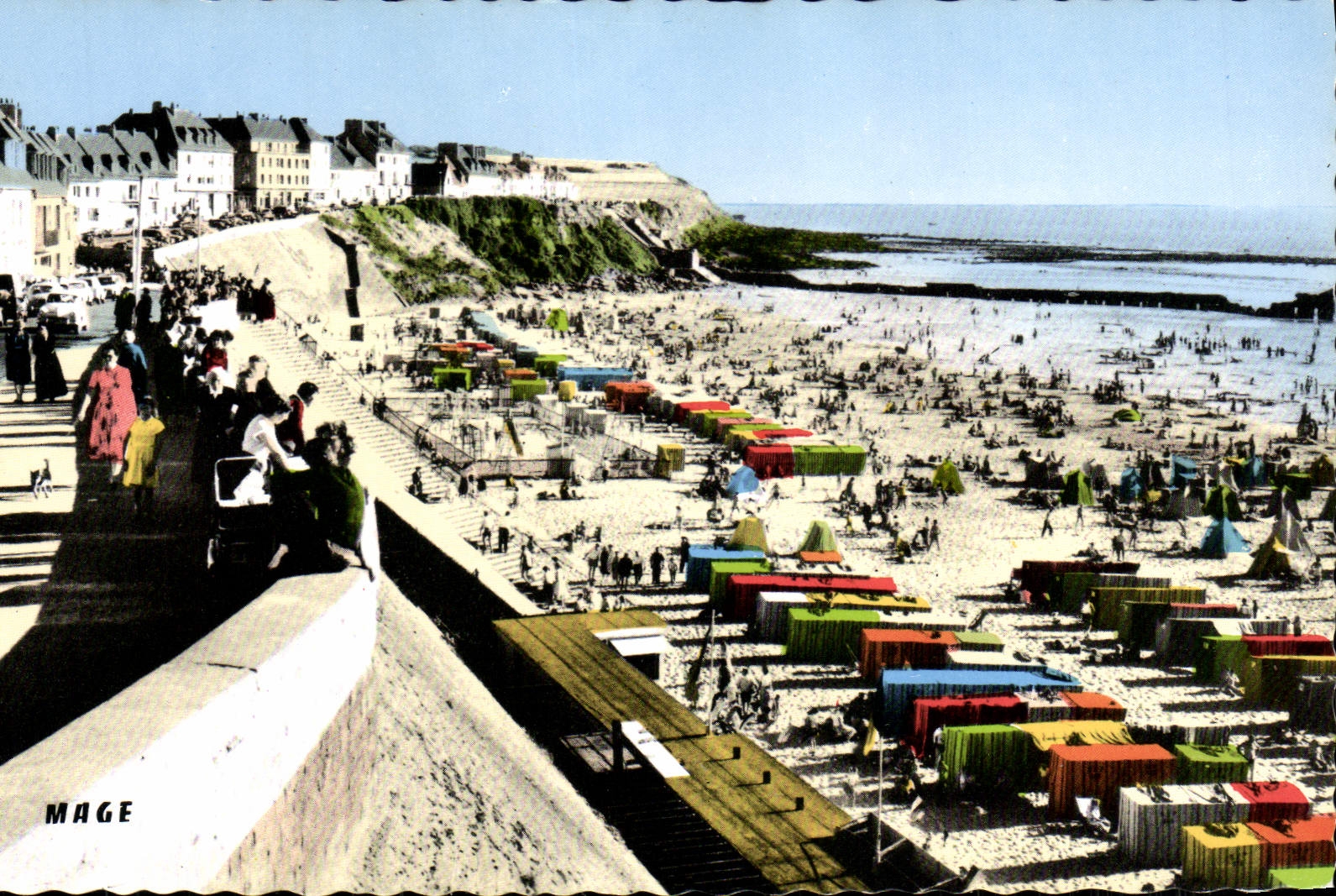 CPM Le Portel Front de mer et la plage 