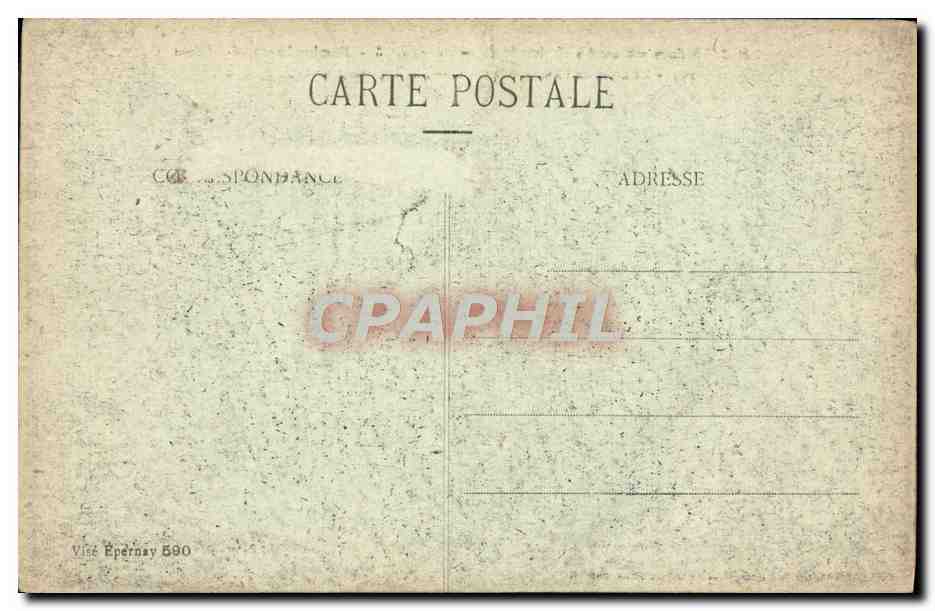 Reims dans ses années de bombardements 1914-18 — L'Entrée de l'Avenue de Laon — Back