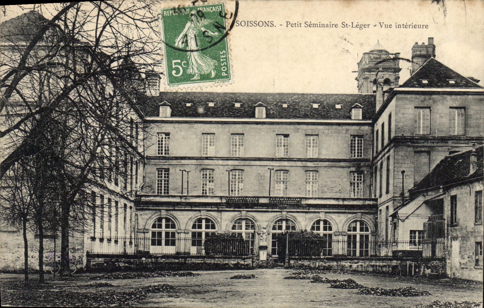 CPA Soissons Petit Seminaire St Leger Vue interieure