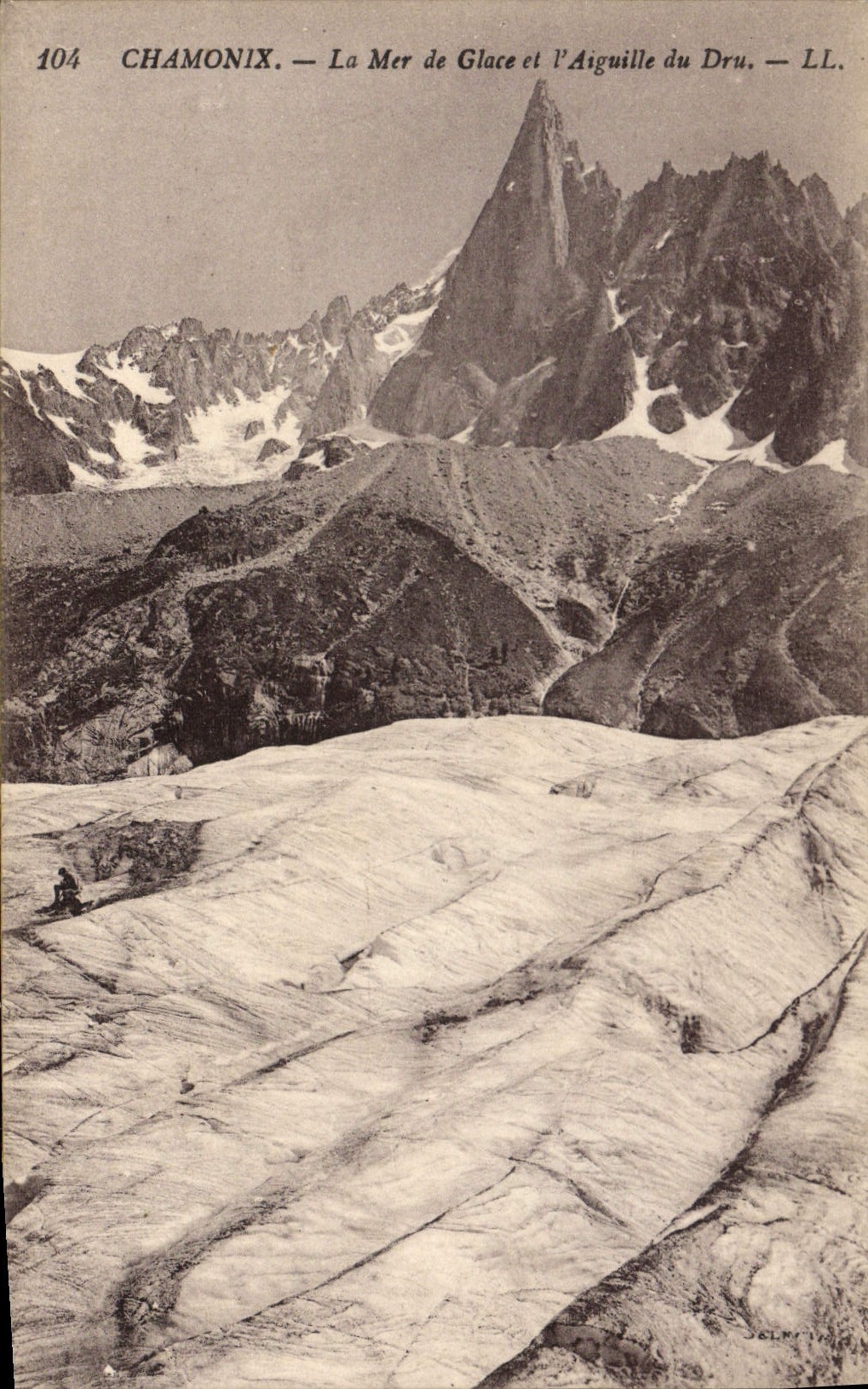 CPA Chamonix La Mer de Glace et L'Arguille du Dru