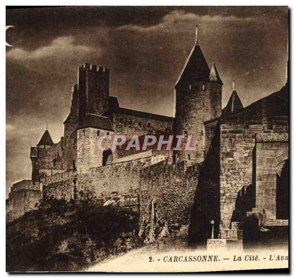 CPA Carcassonne La Cite L'avant porte de l'Aude
