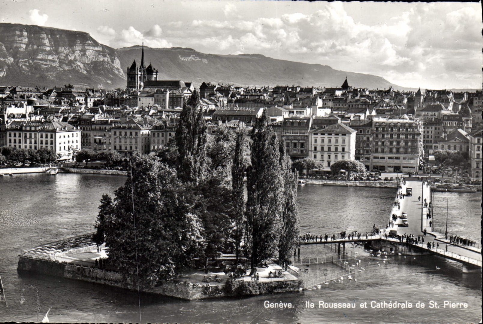 CPM Geneve Ile Rousseau et cathedrale St Pierre 