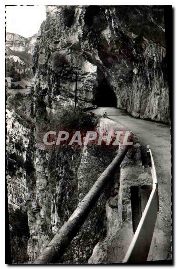 Route du Frou dominant les Gorges du Vif — Chartreuse — Éditions J. Céluard
