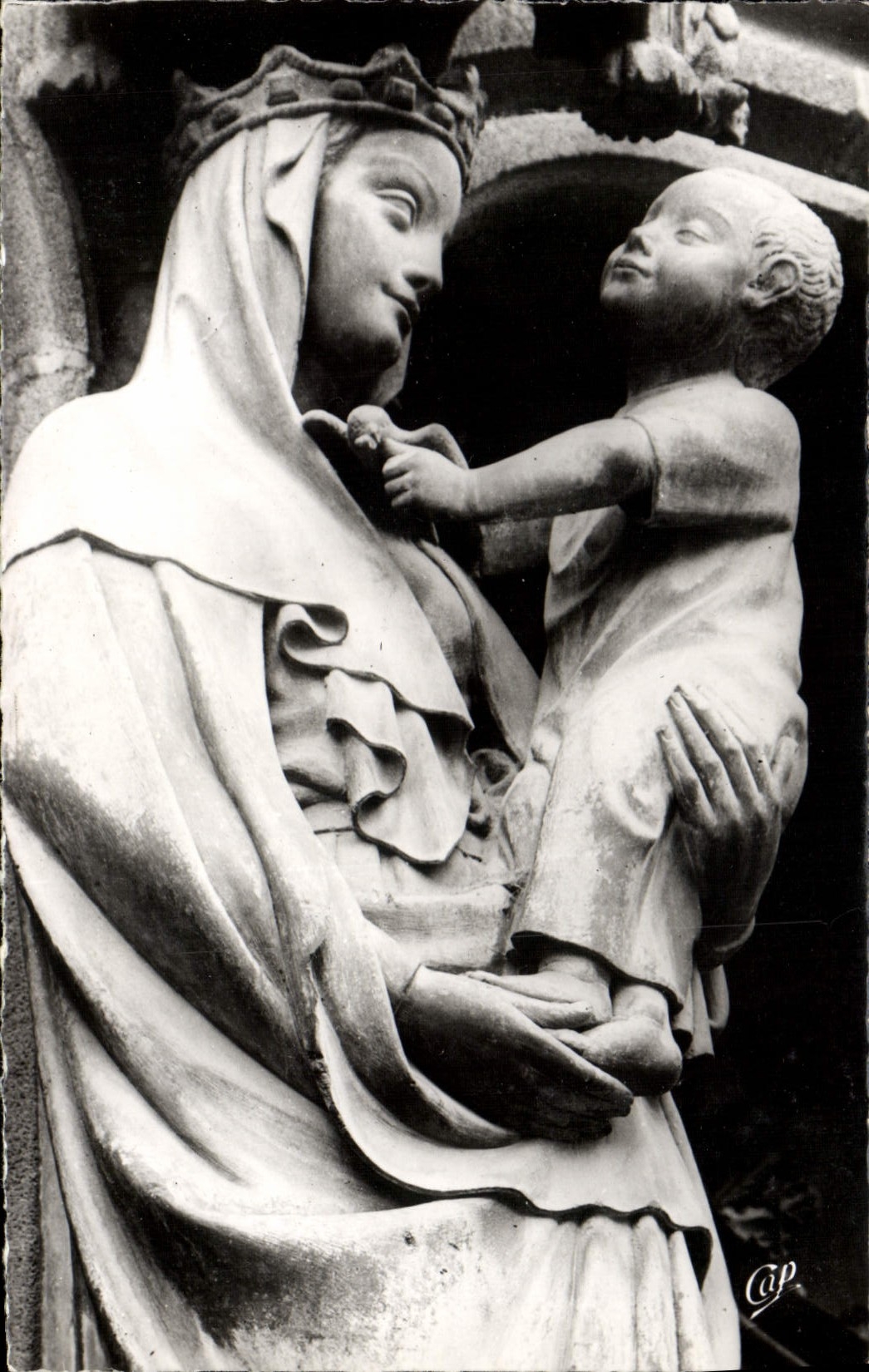 The Virgin with the Bird — Detail — C.A.P. Paris