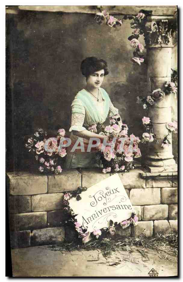 CPA Joyeux Anniversaire Femme