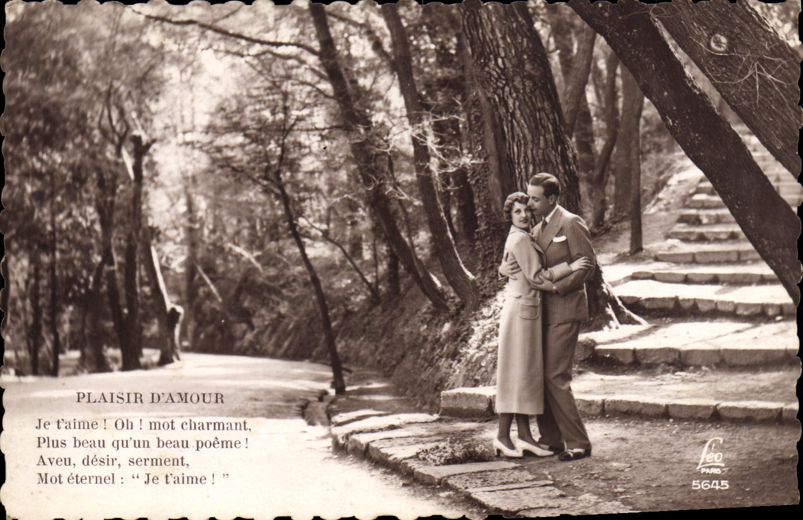 CPA Plaisir D'Amour Femme