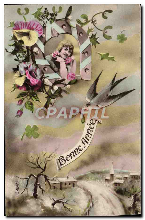 CPA Fantaisie Femme Fer a cheval Oiseau 
