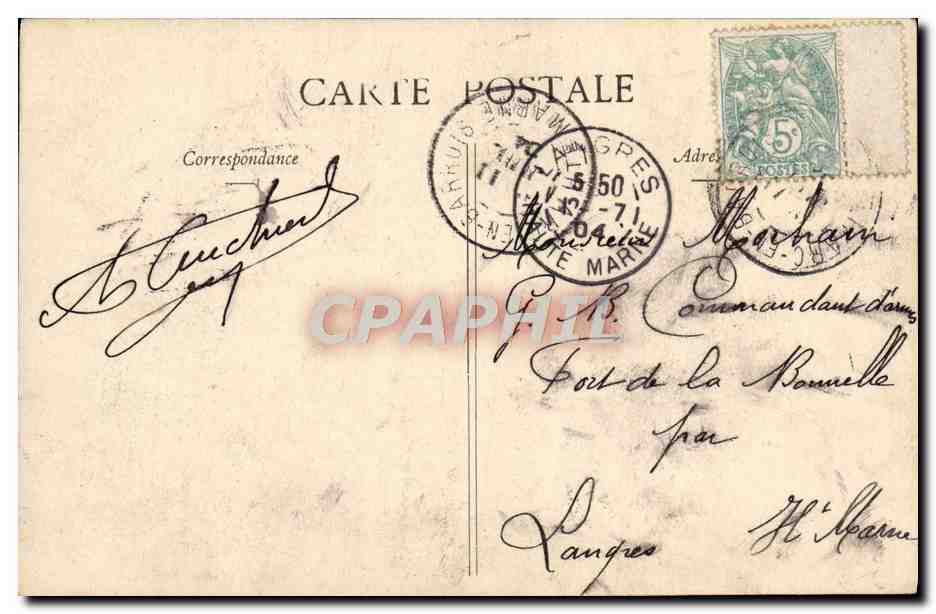 Donna sorridente che tiene una carta — Saint-Eugène — Fototipo A. BURGERET & Cie, Nancy — Verso