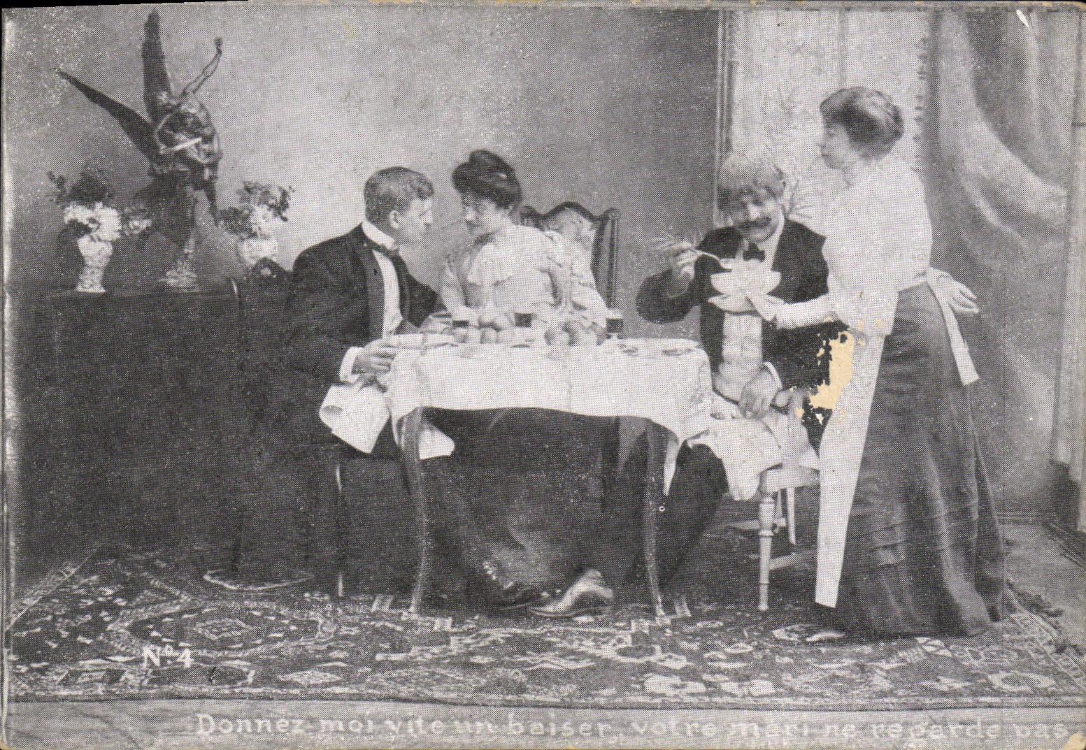 Scène de restaurant — N°4 — J.C.