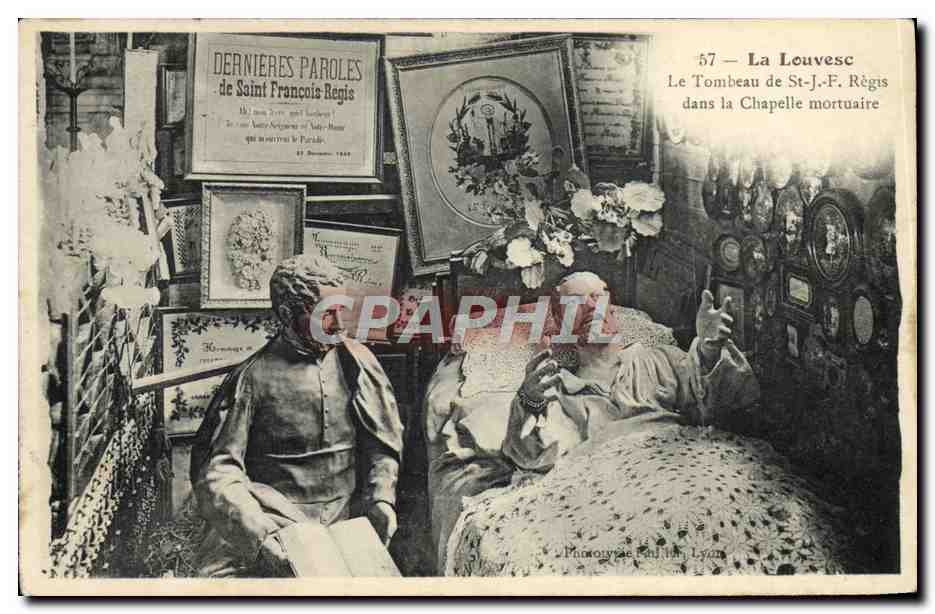 CPA La Louvesc Le tombeau de St JF Regis dans la chapelle mortuaire