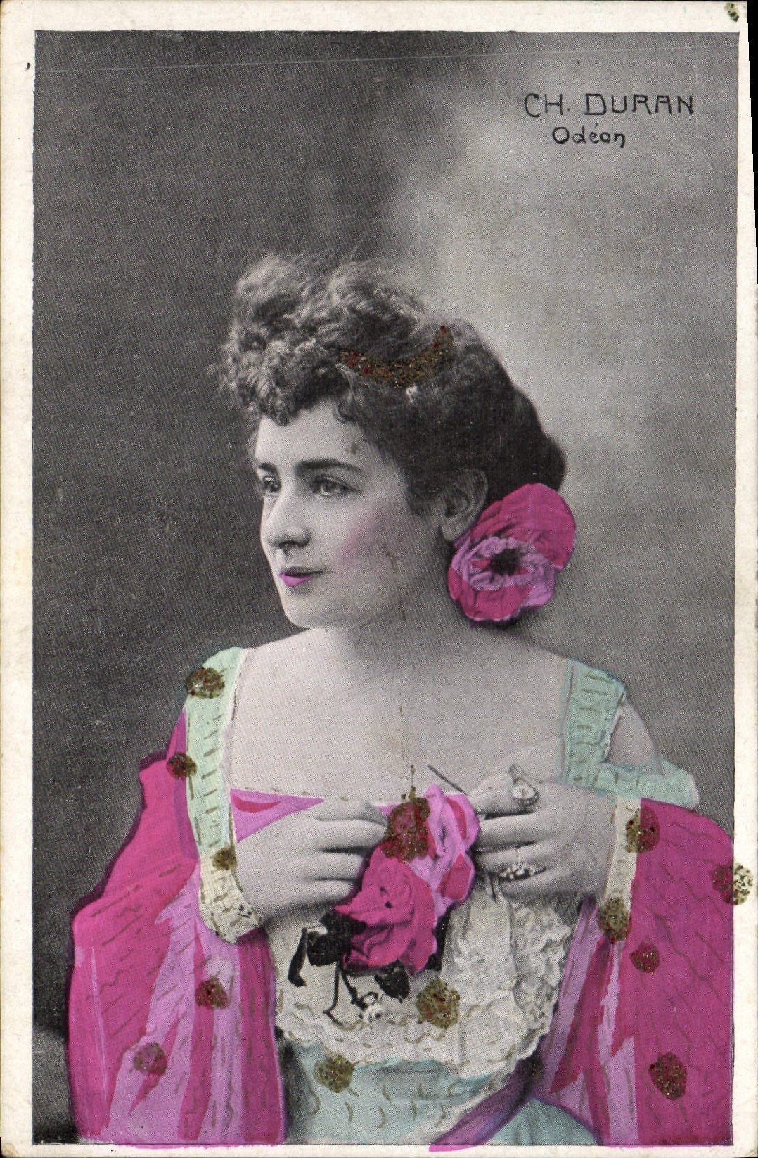 Femme en robe rose — Odeon — CH. DURAN