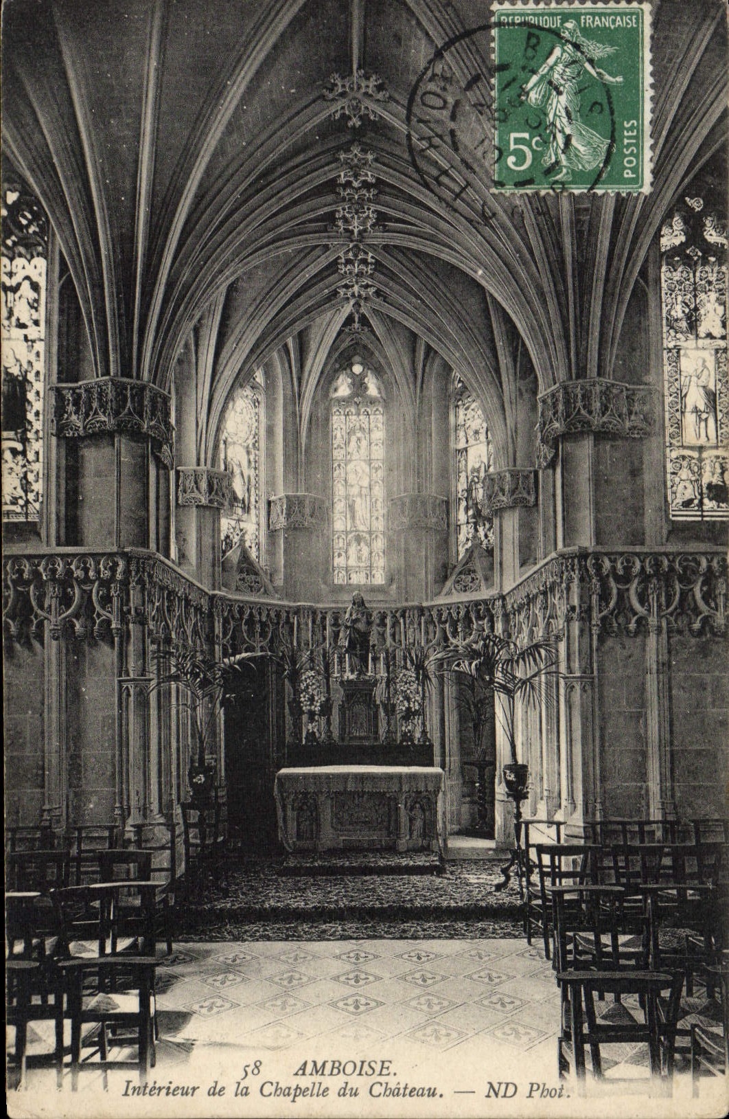 CPA Amboise Interieur de la Chapelle du Chateau
