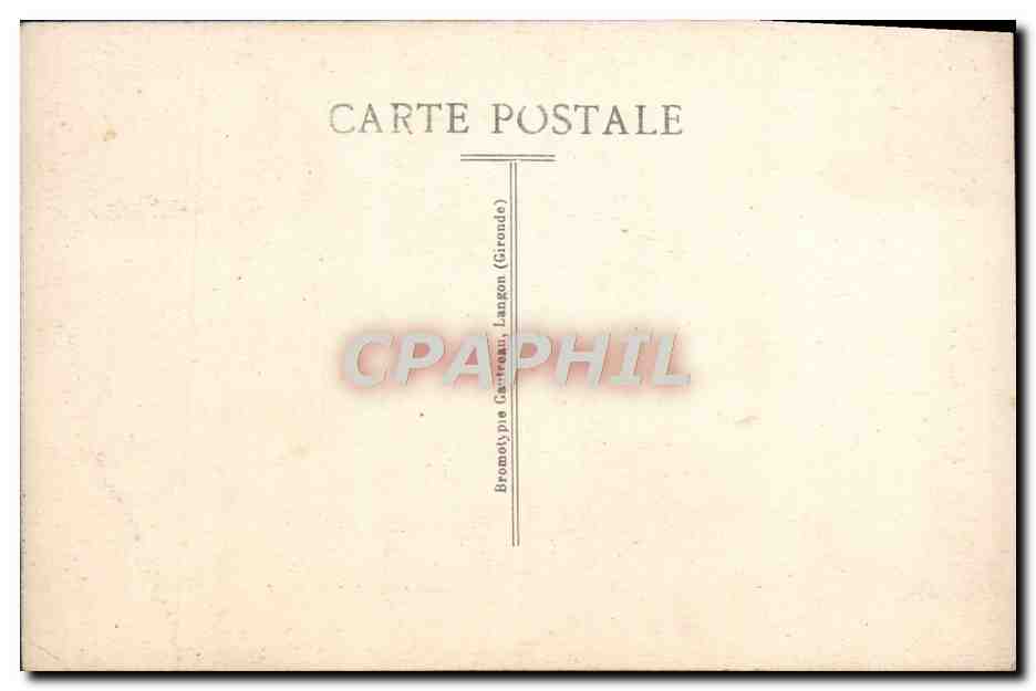CPA Cantal Pittoresque un Coin de la Route du Puy Mary en hiver — Rückseite
