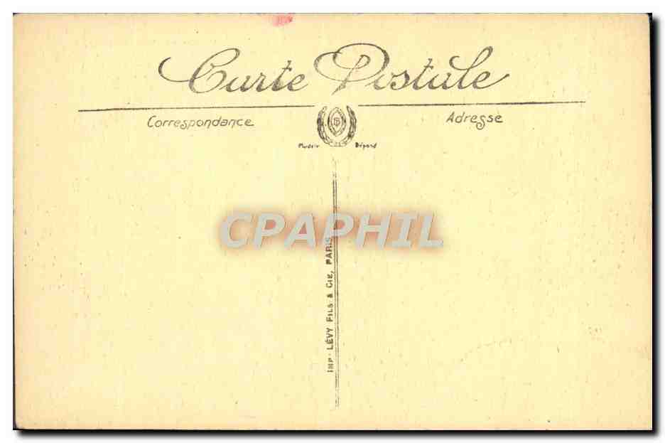 Fougeres — Un coin du jardin public — éditeur Imp. Lévy Fils & Cie, Paris — Reverso