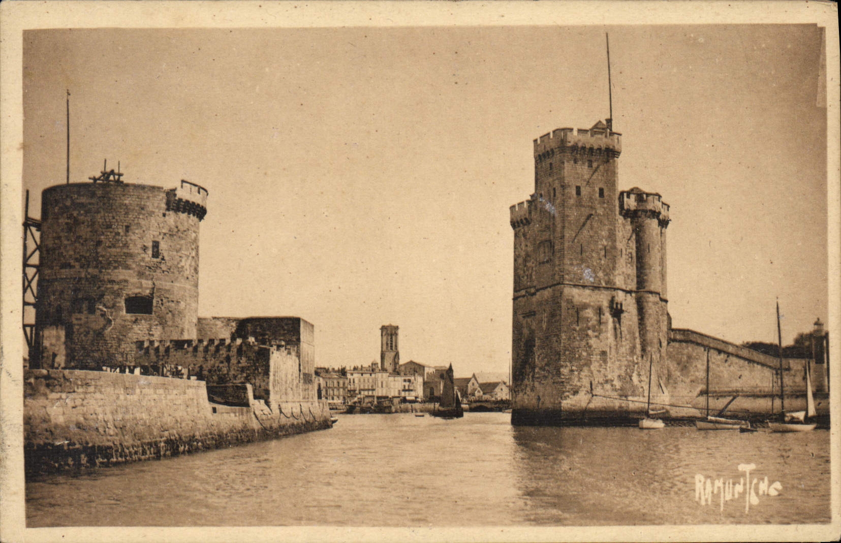 CPA Entree du Port de La Rochelle