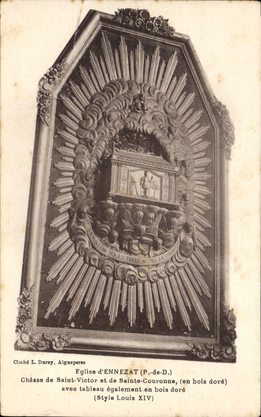 Châsse de Saint-Victor et de Sainte-Couronne — Église d'Ennezat (P.-de-D.) — Cliché L. Durey