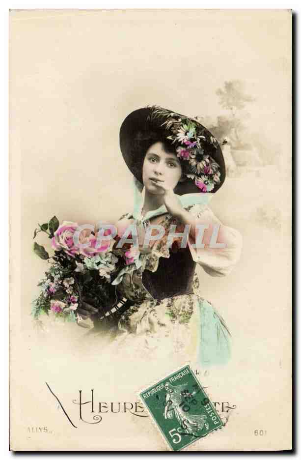 Jeune femme en chapeau fleuri tenant un bouquet — Alliés, série 601 — Heupe