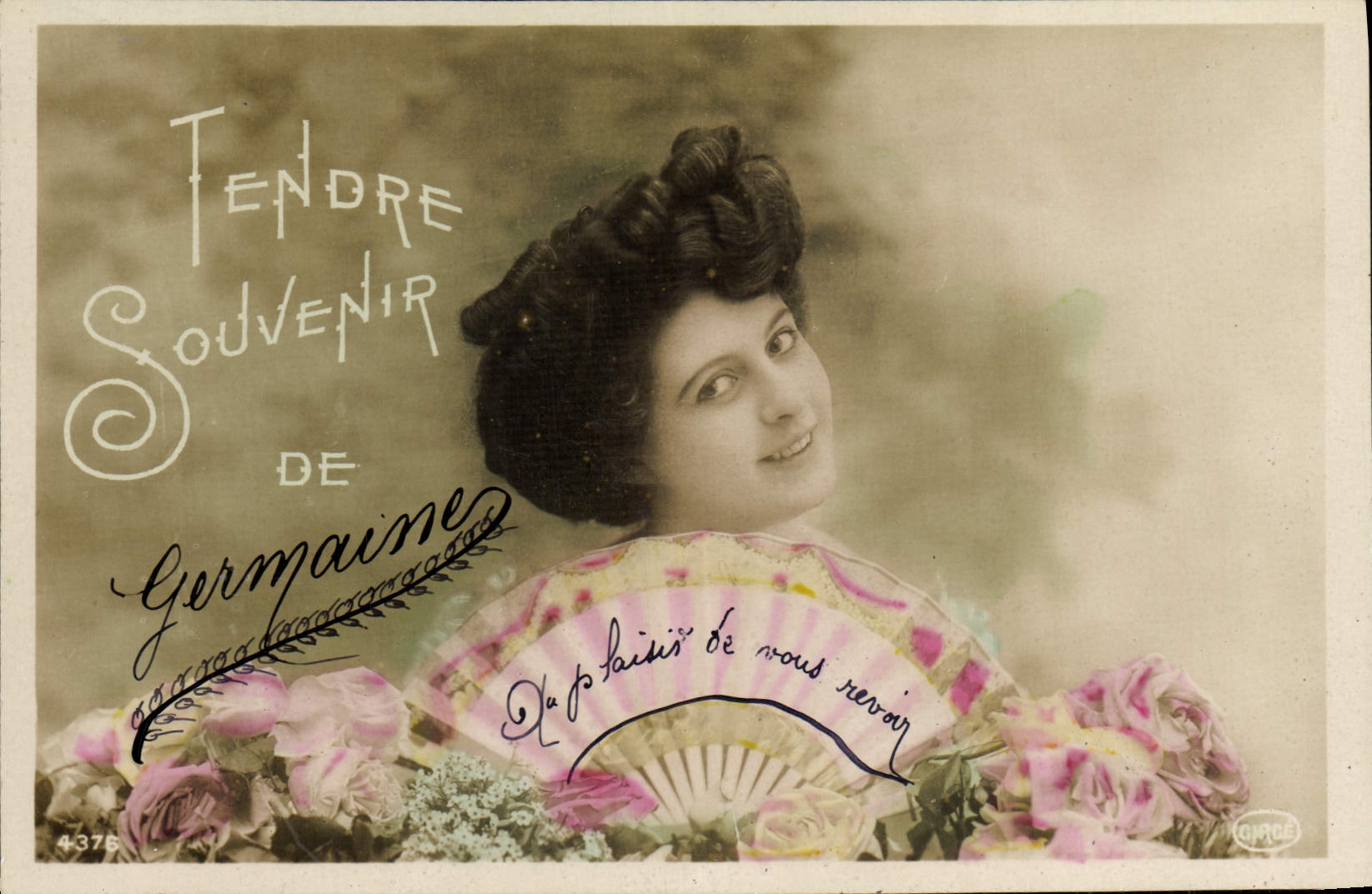 Femme avec éventail — 'Tendre Souvenir de Germaine' — éditeur COMICE, n° 4376