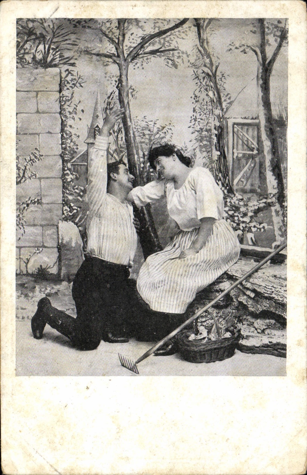 CPA Fantaisie Femme