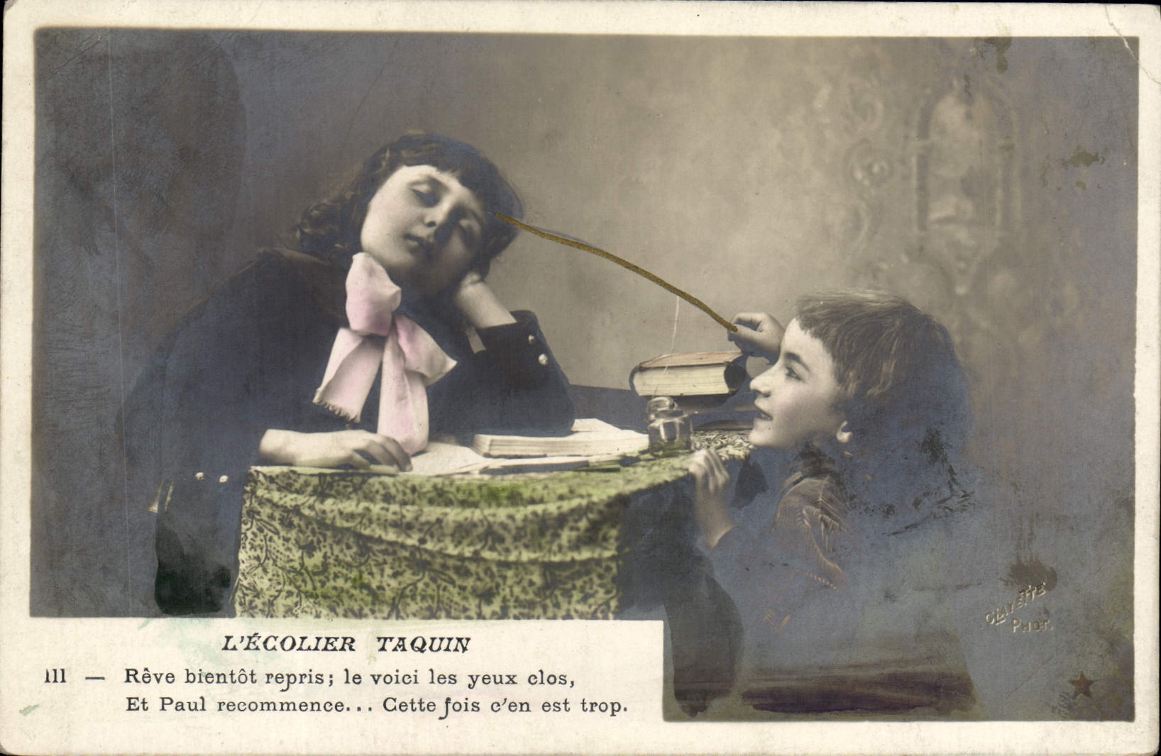 CPA Fantaisie Enfants l'ecolier taquin