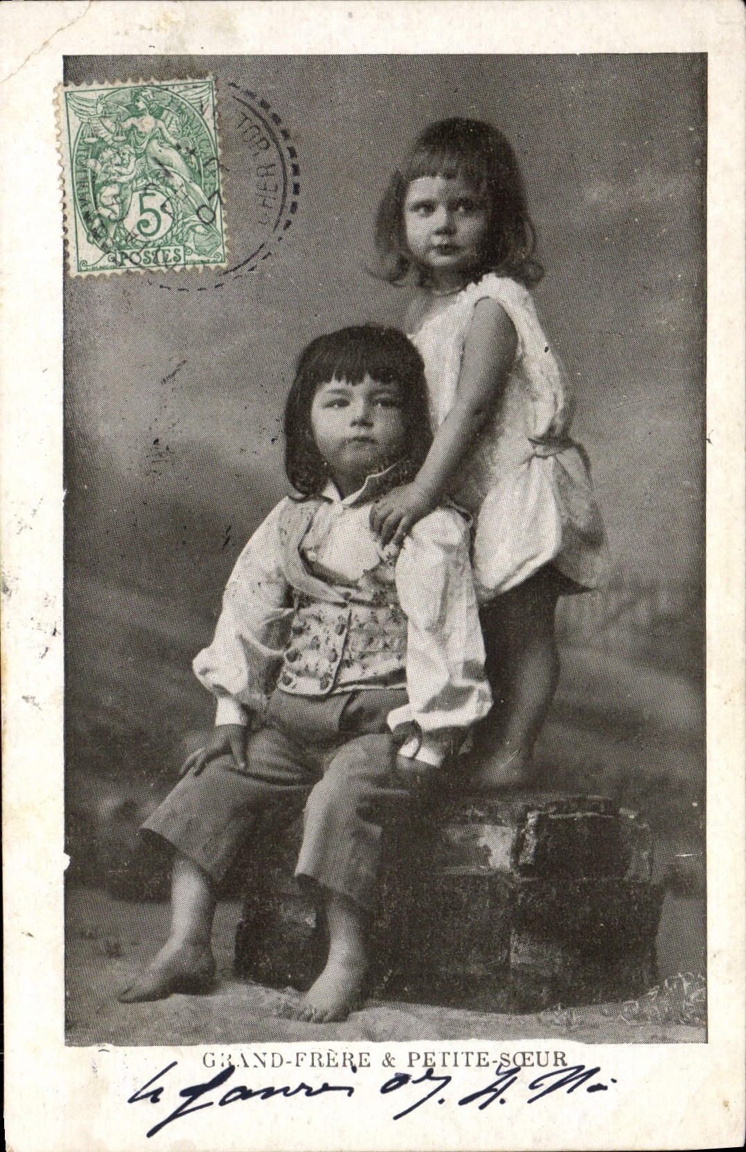 CPA Fantaisie Enfants Grand frere et petite soeur 