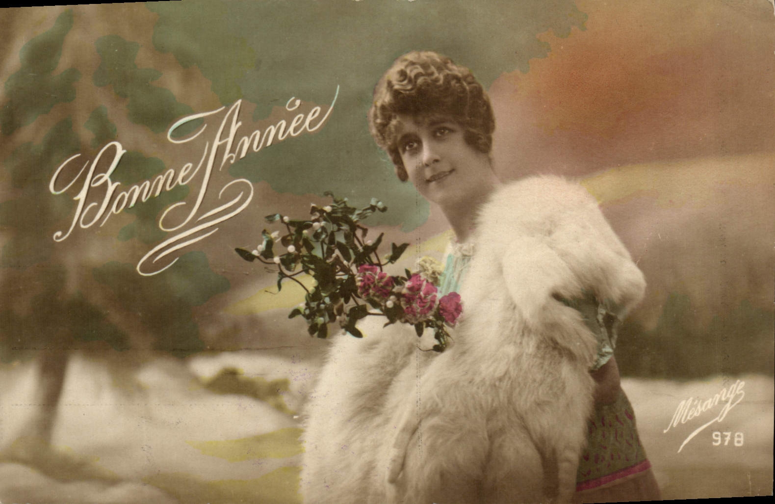 Femme en fourrure tenant un bouquet — Bonne Année — Mesande 978
