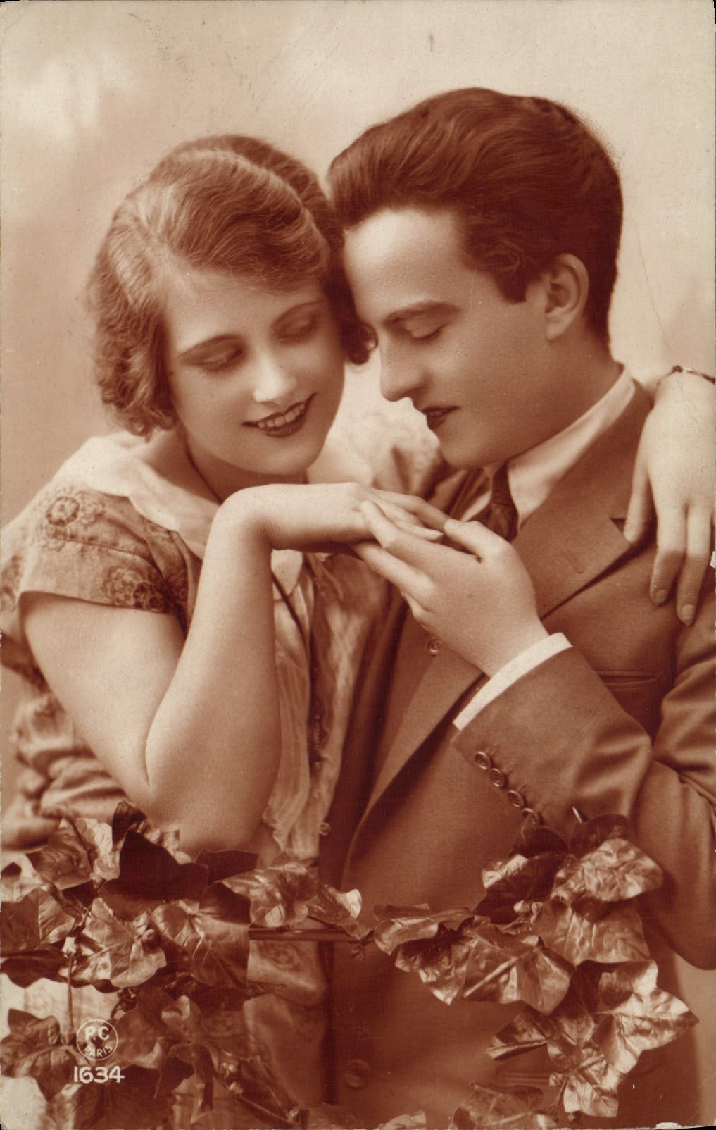 CPA Fantaisie Femme