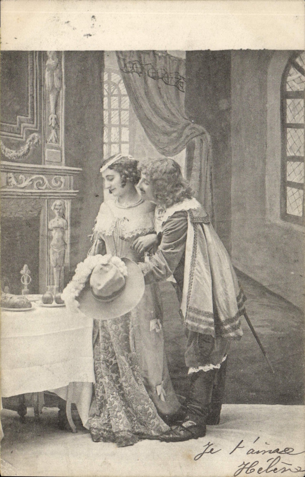 CPA Fantaisie Femme Mousquetaire