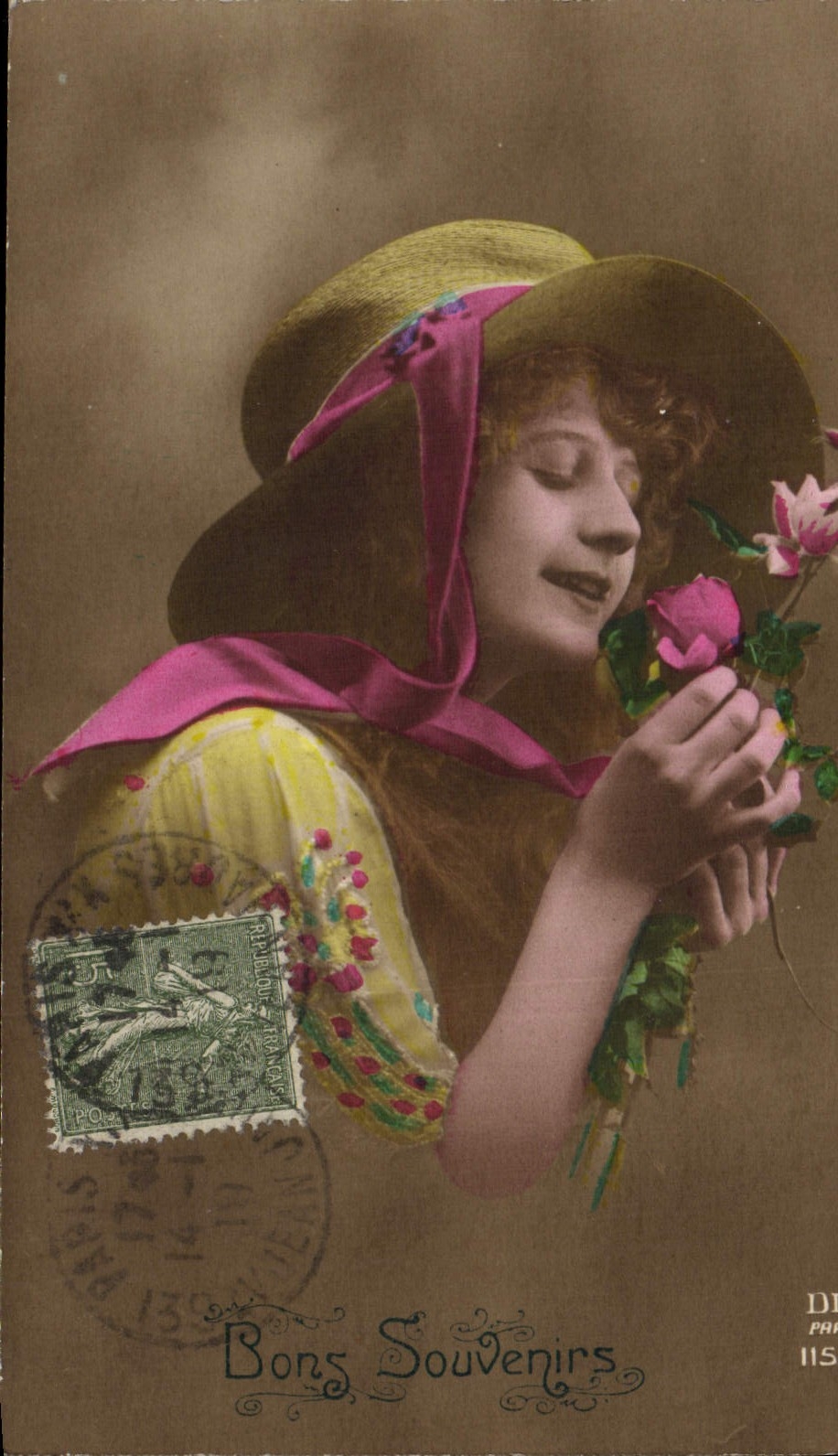 Jeune femme parfumant une rose — Bons Souvenirs — DR. PRINCE 115
