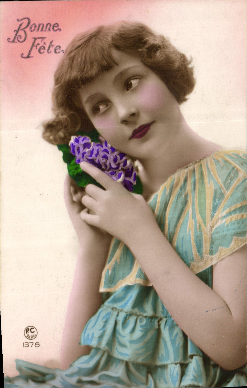 Jeune fille avec des hyacinthes — Bonne Fête — PC Paris 1378