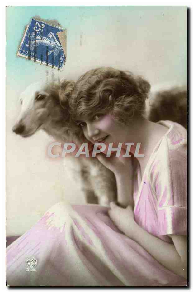 Jeune femme avec chien — Éditeur : Fabrication Française, n° 3158