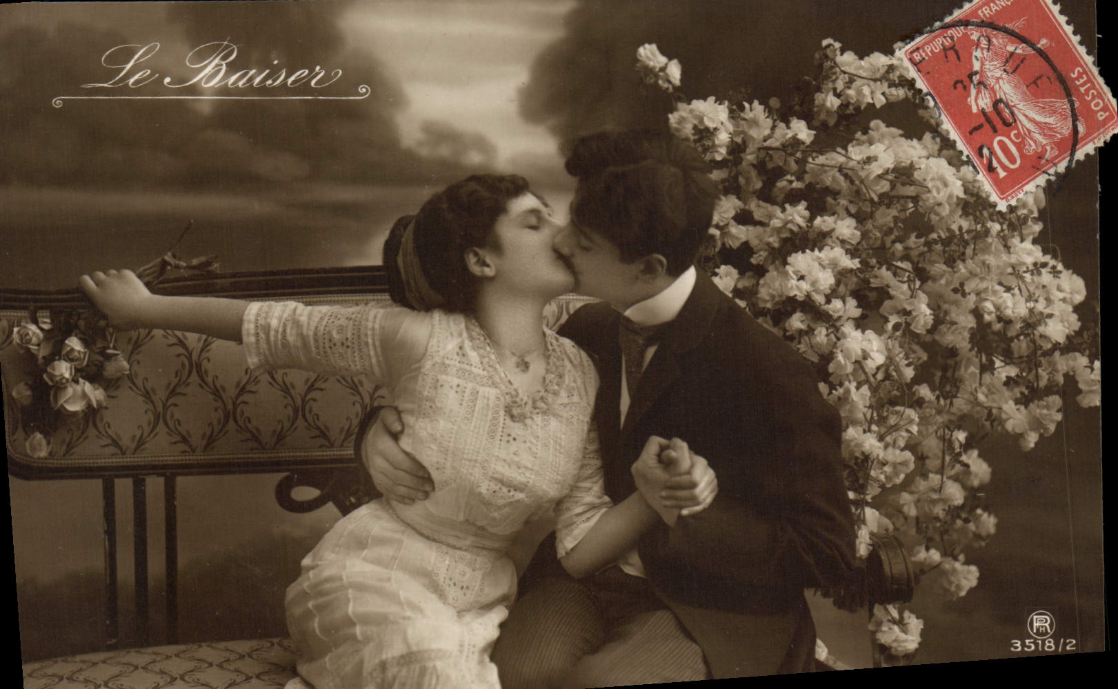 Le Baiser — scène de couple — éditeur PR, n° 3518/2
